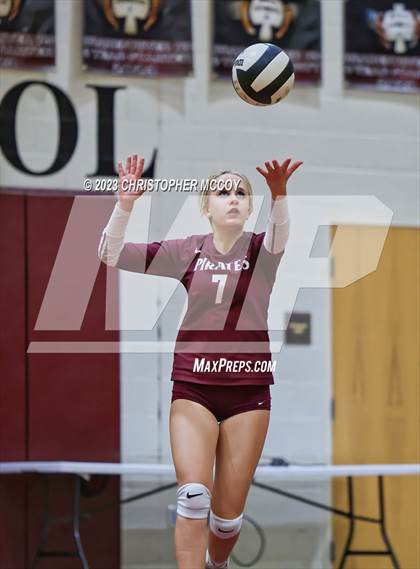 Thumbnail 2 in Bonita Springs @ Braden River (FHSAA 5A Region 3 Quarterfinal) photogallery.
