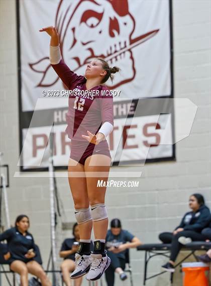 Thumbnail 2 in Bonita Springs @ Braden River (FHSAA 5A Region 3 Quarterfinal) photogallery.