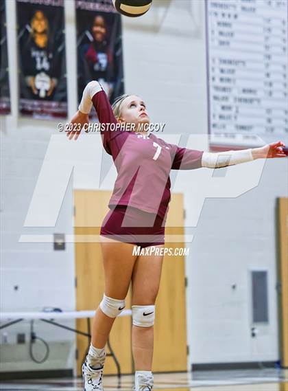 Thumbnail 2 in Bonita Springs @ Braden River (FHSAA 5A Region 3 Quarterfinal) photogallery.