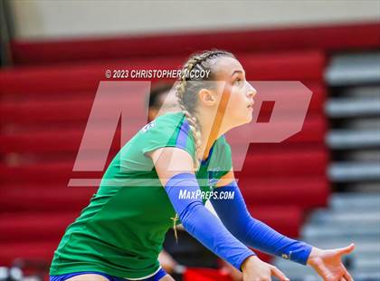 Thumbnail 3 in Bonita Springs @ Braden River (FHSAA 5A Region 3 Quarterfinal) photogallery.