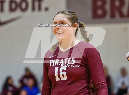 Thumbnail 2 in Bonita Springs @ Braden River (FHSAA 5A Region 3 Quarterfinal) photogallery.