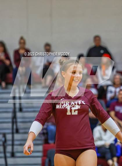 Thumbnail 2 in Bonita Springs @ Braden River (FHSAA 5A Region 3 Quarterfinal) photogallery.