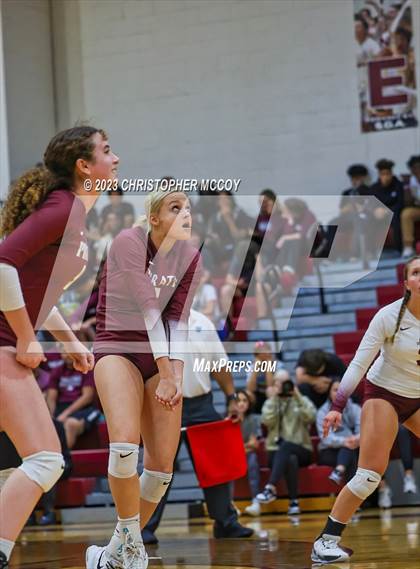 Thumbnail 2 in Bonita Springs @ Braden River (FHSAA 5A Region 3 Quarterfinal) photogallery.