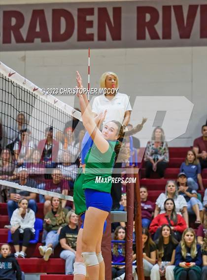 Thumbnail 3 in Bonita Springs @ Braden River (FHSAA 5A Region 3 Quarterfinal) photogallery.