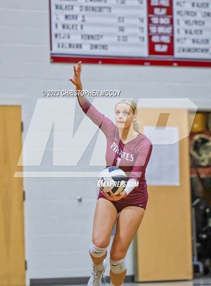 Thumbnail 2 in Bonita Springs @ Braden River (FHSAA 5A Region 3 Quarterfinal) photogallery.