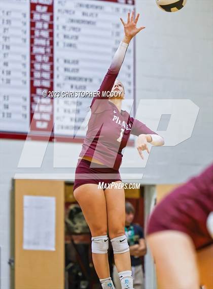 Thumbnail 2 in Bonita Springs @ Braden River (FHSAA 5A Region 3 Quarterfinal) photogallery.
