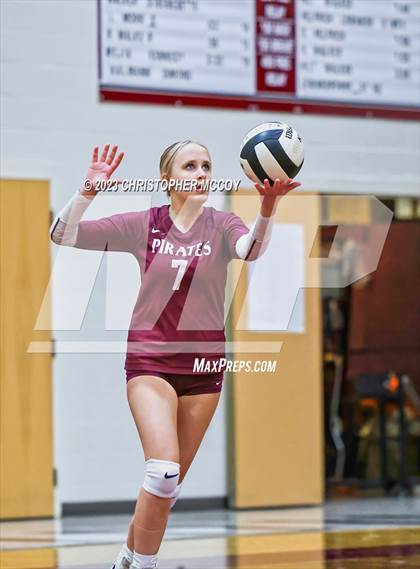 Thumbnail 3 in Bonita Springs @ Braden River (FHSAA 5A Region 3 Quarterfinal) photogallery.