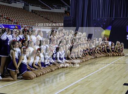 Thumbnail 1 in Spiritline Game Day (AIA Championship - Awards) photogallery.
