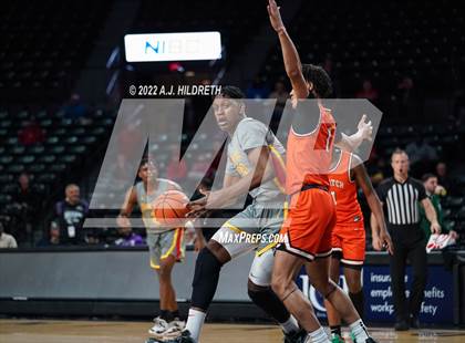 Thumbnail 2 in Oak Hill Academy vs. Wasatch Academy (Air Capital Hoopfest) photogallery.