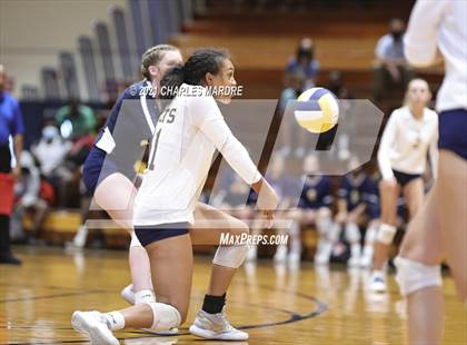 Thumbnail 2 in Terry Sanford @ Cape Fear photogallery.