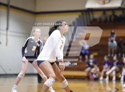 Thumbnail 2 in Terry Sanford @ Cape Fear photogallery.