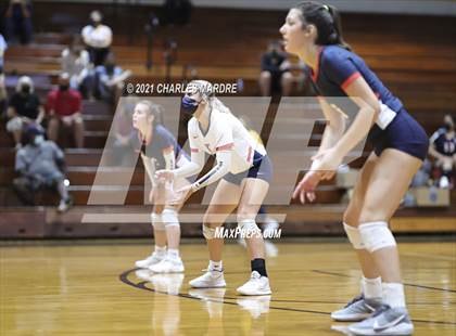Thumbnail 2 in Terry Sanford @ Cape Fear photogallery.