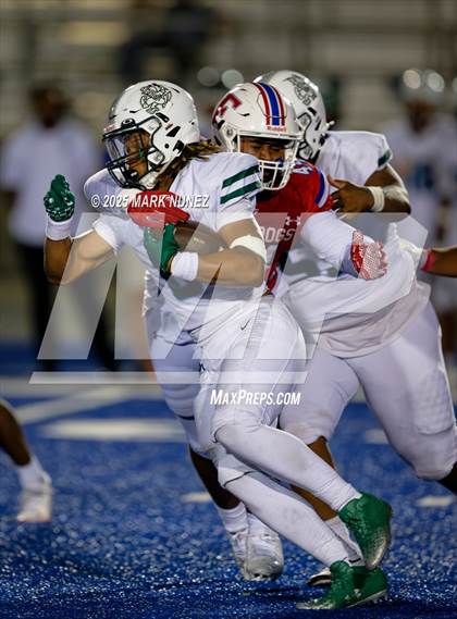 Thumbnail 3 in Sacred Heart Cathedral Preparatory @ Folsom photogallery.