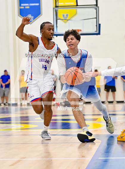 Thumbnail 3 in Indiana All-Stars (Junior vs Senior) photogallery.
