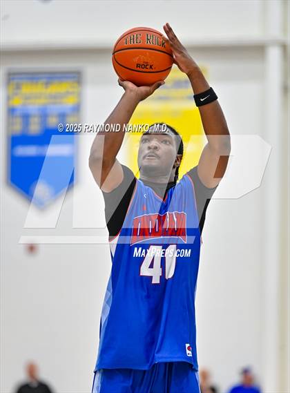 Thumbnail 2 in Indiana All-Stars (Junior vs Senior) photogallery.