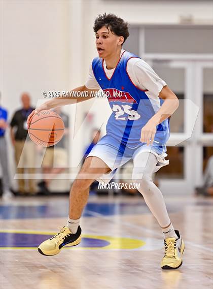 Thumbnail 3 in Indiana All-Stars (Junior vs Senior) photogallery.