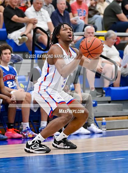 Thumbnail 2 in Indiana All-Stars (Junior vs Senior) photogallery.