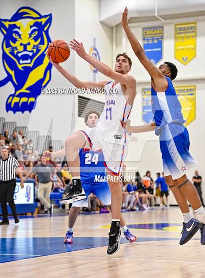Thumbnail 3 in Indiana All-Stars (Junior vs Senior) photogallery.