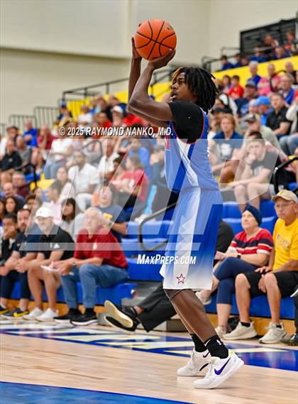 Thumbnail 2 in Indiana All-Stars (Junior vs Senior) photogallery.