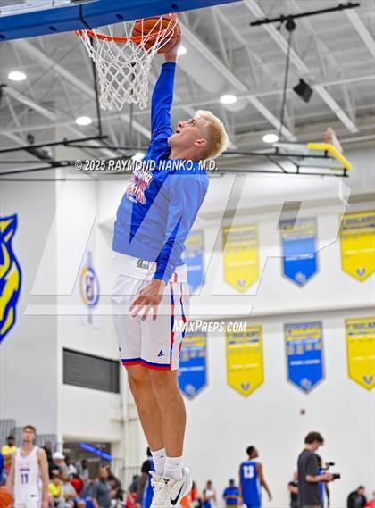 Thumbnail 2 in Indiana All-Stars (Junior vs Senior) photogallery.