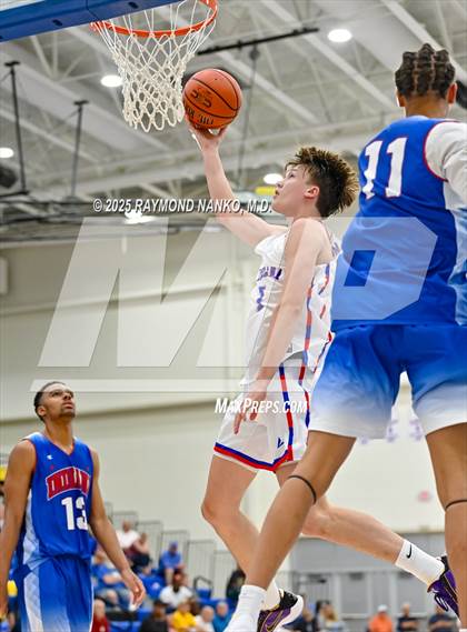 Thumbnail 1 in Indiana All-Stars (Junior vs Senior) photogallery.
