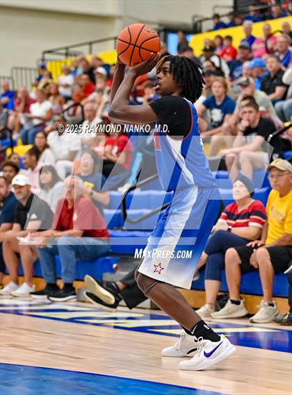 Thumbnail 1 in Indiana All-Stars (Junior vs Senior) photogallery.