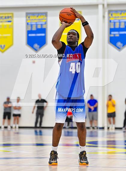 Thumbnail 1 in Indiana All-Stars (Junior vs Senior) photogallery.