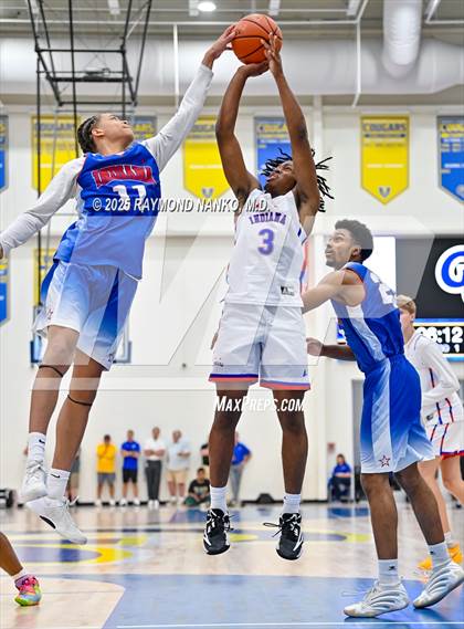 Thumbnail 1 in Indiana All-Stars (Junior vs Senior) photogallery.