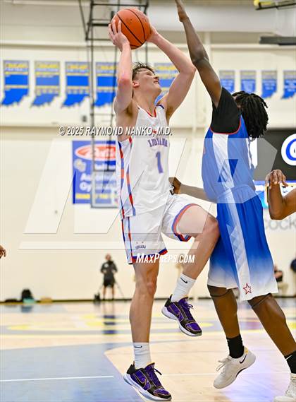 Thumbnail 1 in Indiana All-Stars (Junior vs Senior) photogallery.