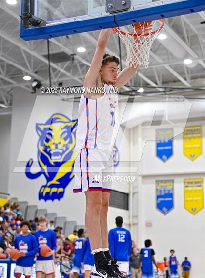 Thumbnail 1 in Indiana All-Stars (Junior vs Senior) photogallery.