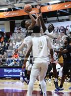 Photo from the gallery "Neumann-Goretti vs. Vashon (Spalding Hoophall Classic)"