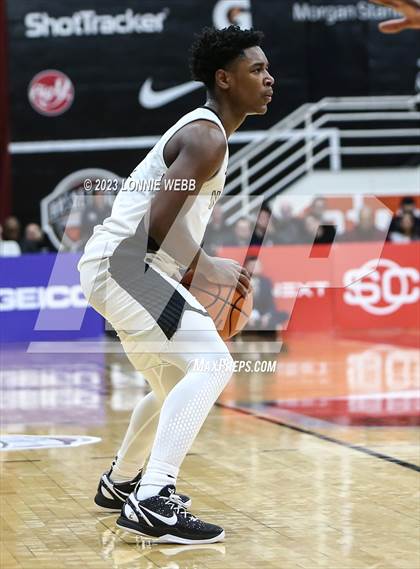 Thumbnail 3 in Neumann-Goretti vs. Vashon (Spalding Hoophall Classic) photogallery.
