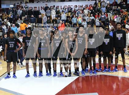 Thumbnail 3 in Neumann-Goretti vs. Vashon (Spalding Hoophall Classic) photogallery.