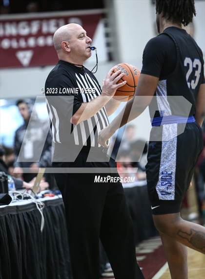 Thumbnail 3 in Neumann-Goretti vs. Vashon (Spalding Hoophall Classic) photogallery.