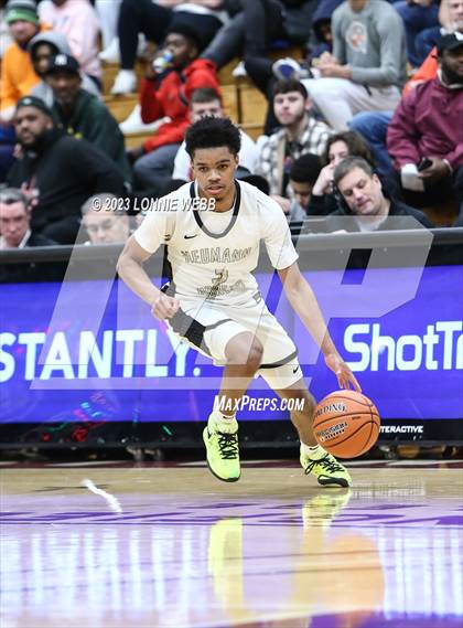 Thumbnail 1 in Neumann-Goretti vs. Vashon (Spalding Hoophall Classic) photogallery.