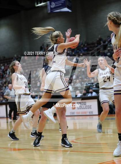 Thumbnail 1 in Millard vs. North Summit (UHSAA 2A Semifinal) photogallery.