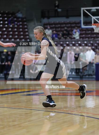 Thumbnail 3 in Millard vs. North Summit (UHSAA 2A Semifinal) photogallery.