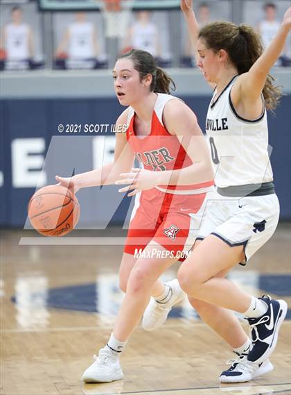 Thumbnail 2 in  Jonathan Alder vs Granville (OHSAA D2 District Final) photogallery.