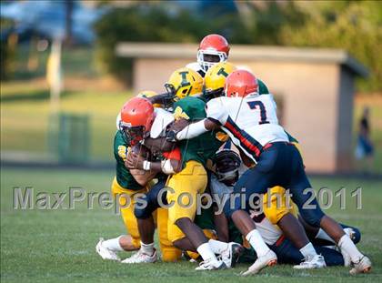 Thumbnail 1 in Vance vs. Independence photogallery.