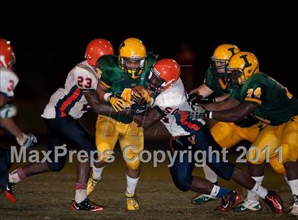Thumbnail 3 in Vance vs. Independence photogallery.