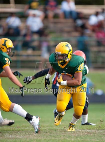 Thumbnail 3 in Vance vs. Independence photogallery.
