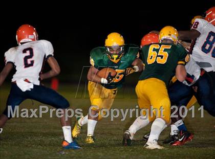 Thumbnail 3 in Vance vs. Independence photogallery.