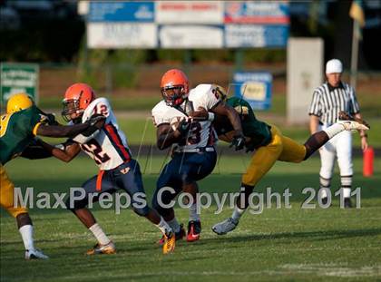 Thumbnail 3 in Vance vs. Independence photogallery.