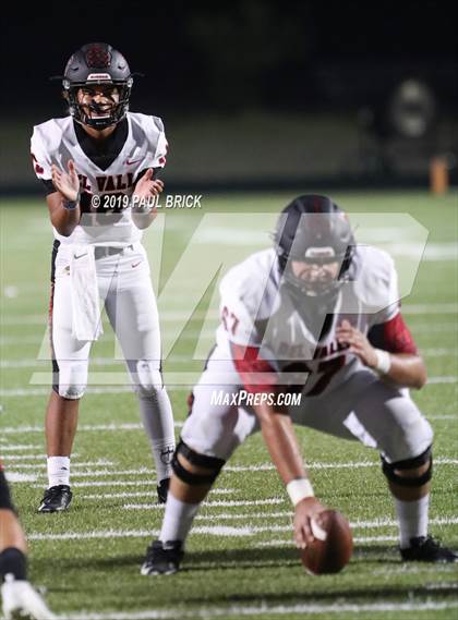 Thumbnail 3 in Bowie vs Del Valle photogallery.