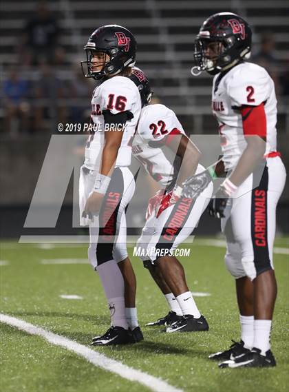 Thumbnail 3 in Bowie vs Del Valle photogallery.
