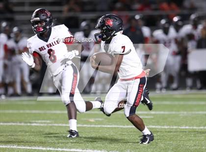Thumbnail 1 in Bowie vs Del Valle photogallery.