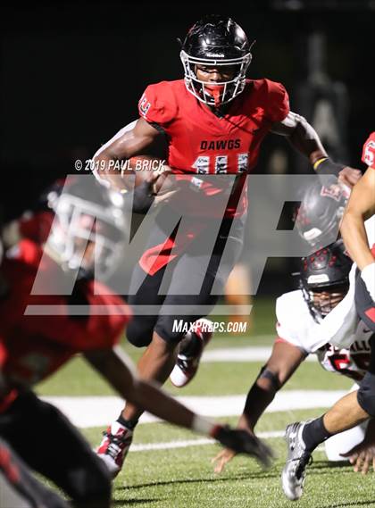 Thumbnail 1 in Bowie vs Del Valle photogallery.