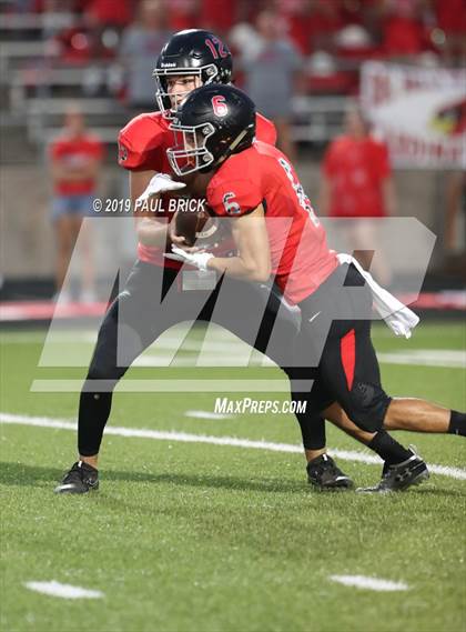 Thumbnail 1 in Bowie vs Del Valle photogallery.