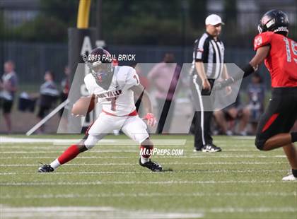 Thumbnail 2 in Bowie vs Del Valle photogallery.