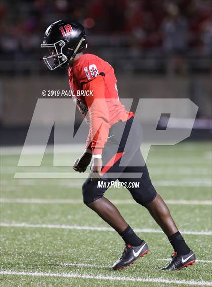 Thumbnail 3 in Bowie vs Del Valle photogallery.